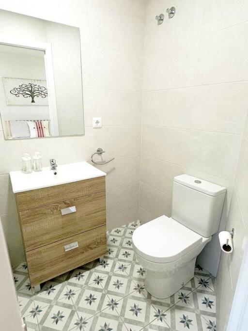 Apartamento De Diseno En Laredo Centro Esterno foto