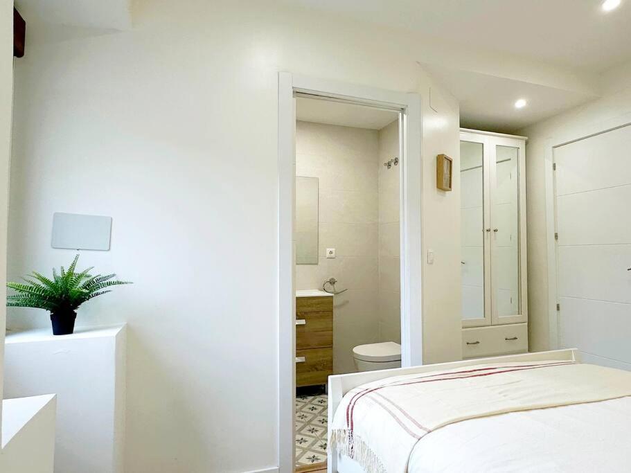 Apartamento De Diseno En Laredo Centro Esterno foto